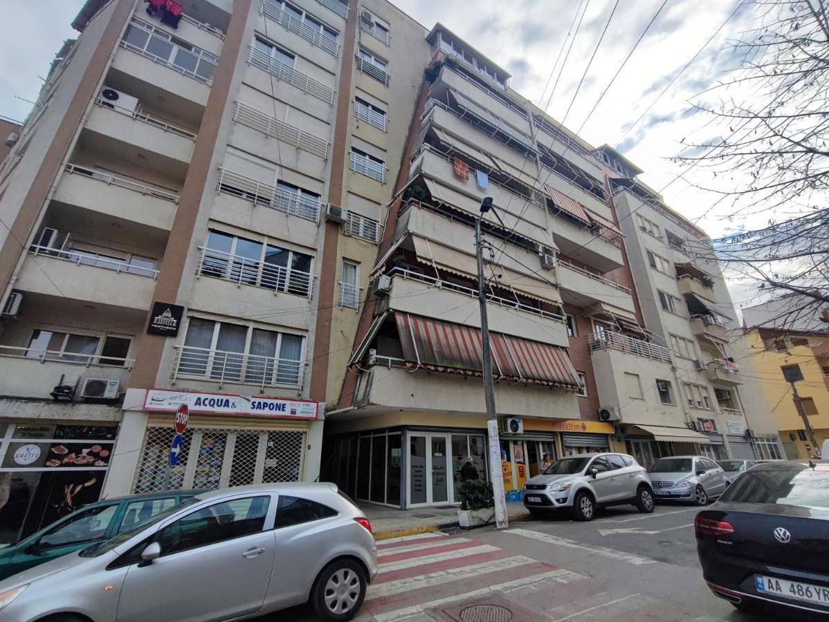 Tirana New Bazaar-Apartment 2 Zewnętrze zdjęcie