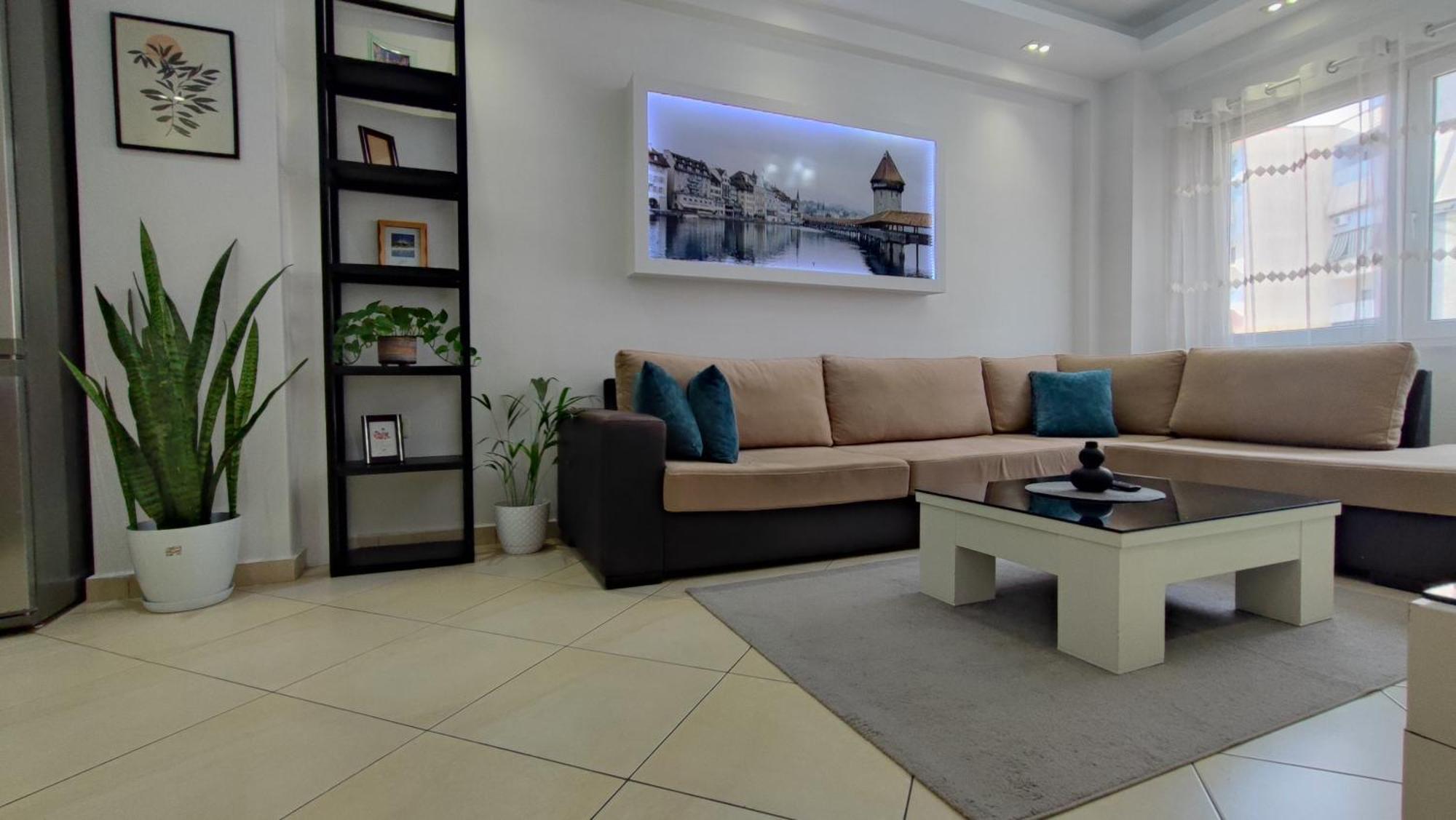 Tirana New Bazaar-Apartment 2 Zewnętrze zdjęcie